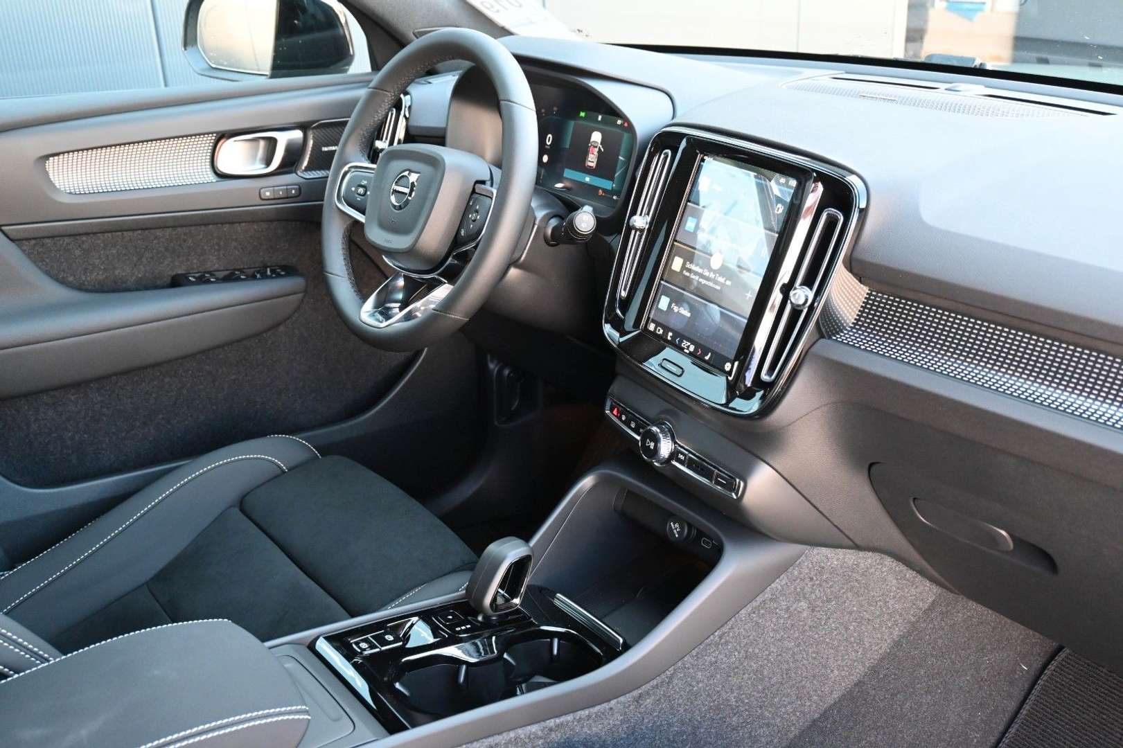 Volvo XC40 B4 Plus - 2024 - Joinsteer - #13