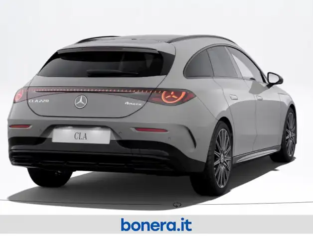 Mercedes-Benz Cla view 4