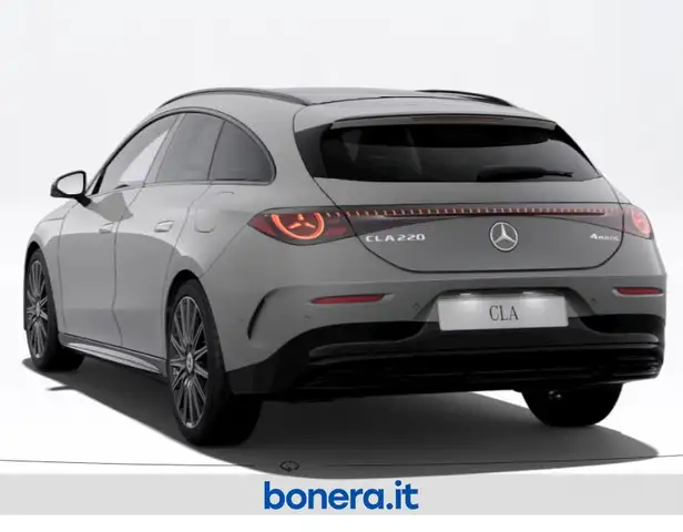 Mercedes-Benz Cla view 3