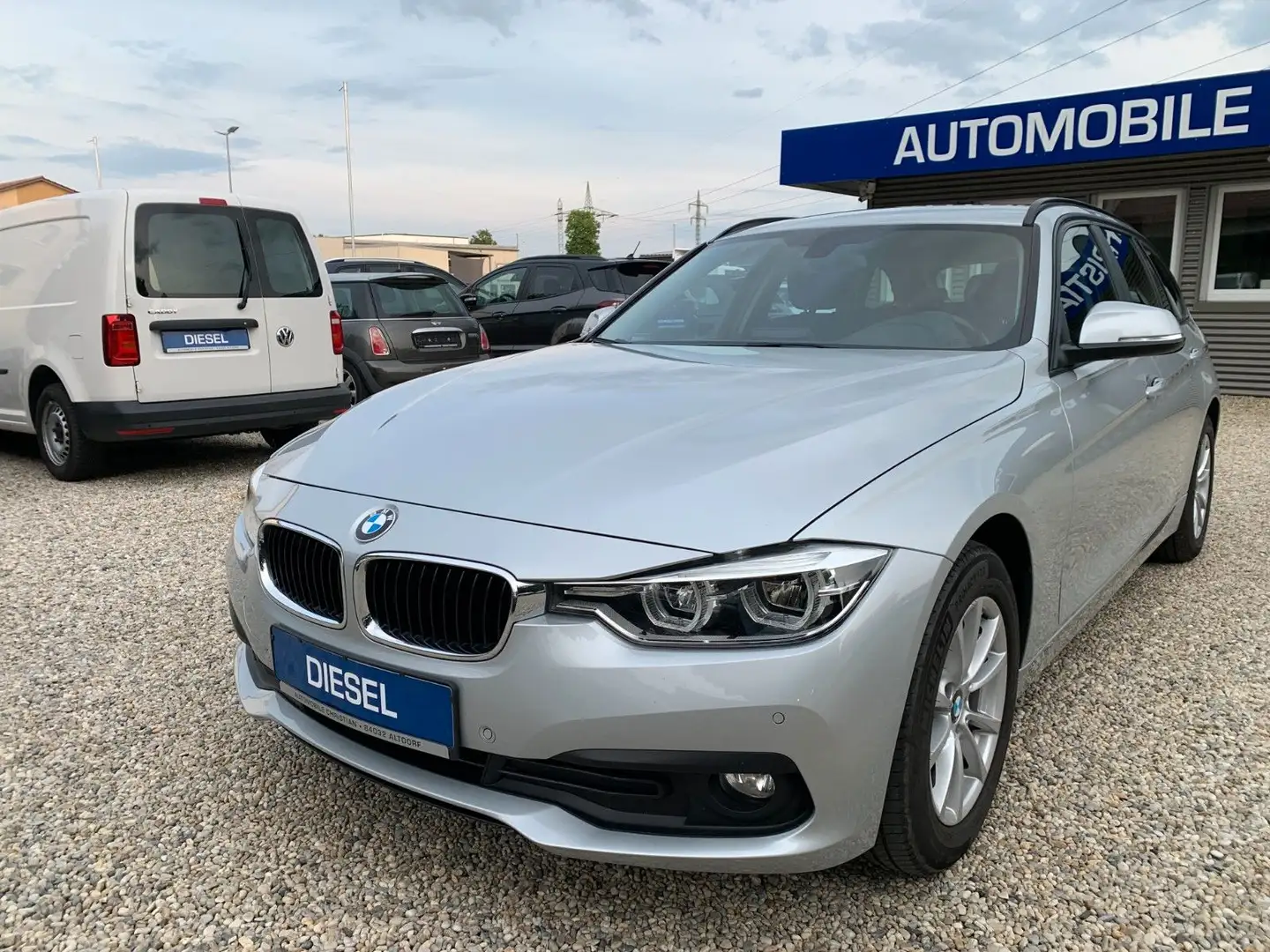 BMW 316 d Navi LED PDC SHZ Euro6 Keyless Go Argento - 2