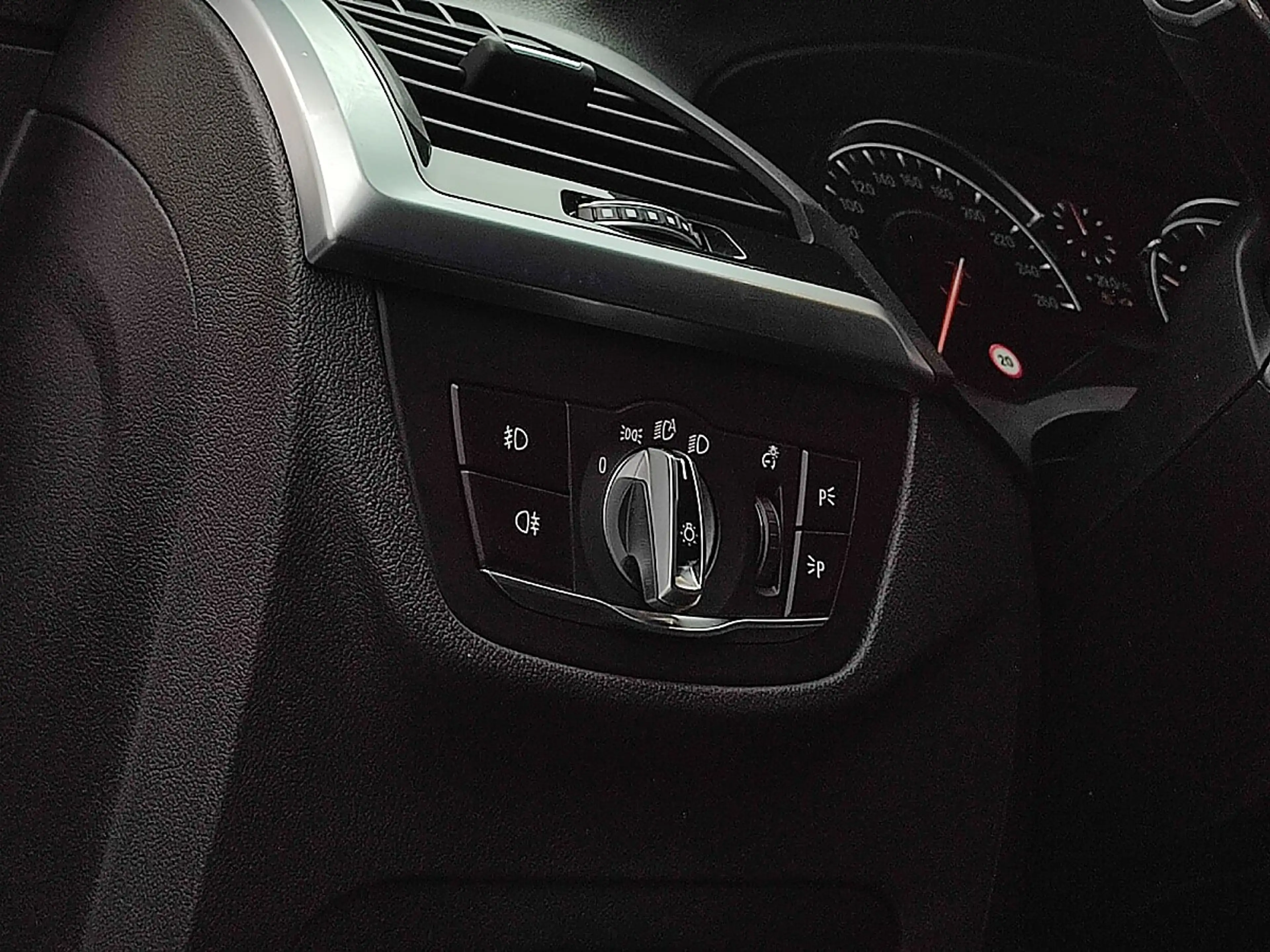 BMW X4 xDrive 30d M Sport X Aut. — photo 12