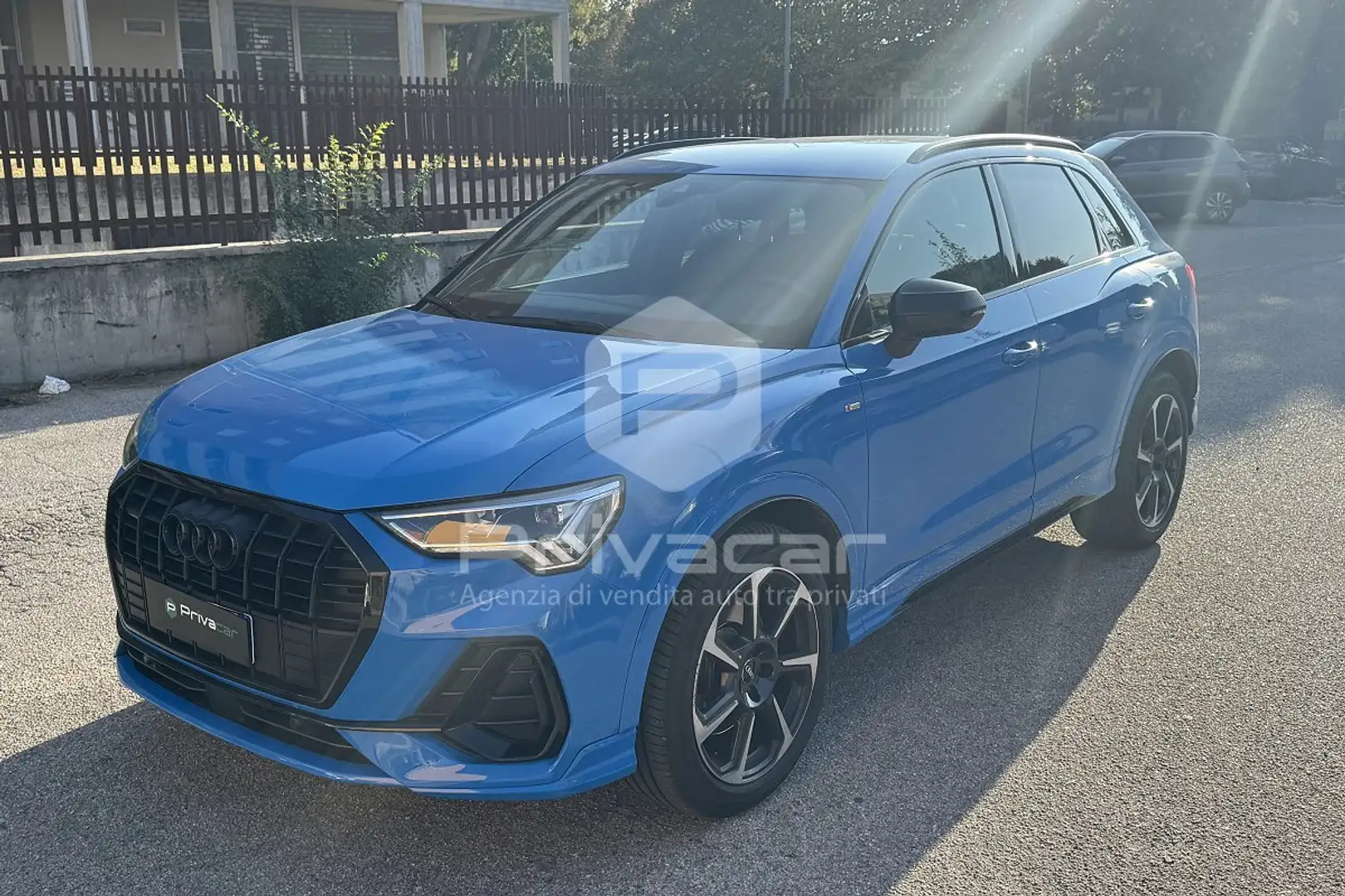 Audi Q3 Q3 40 TDI quattro S tronic S line edition Blau - 1