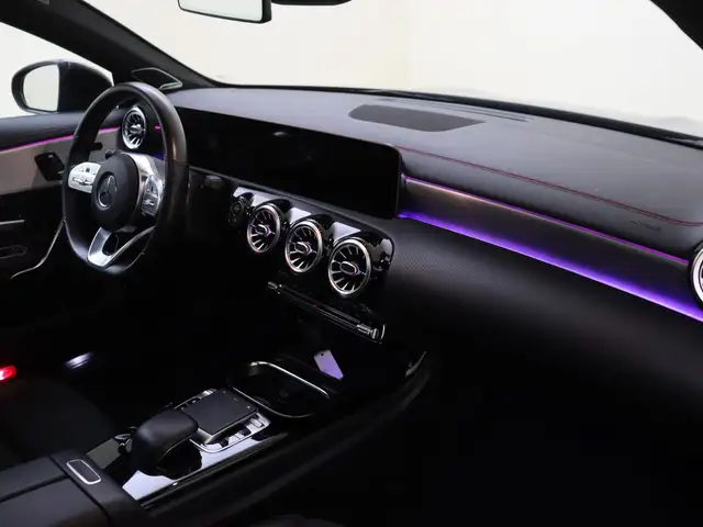 Mercedes-Benz CLA view 5