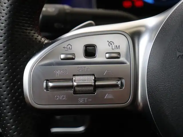 Mercedes-Benz CLA view 13