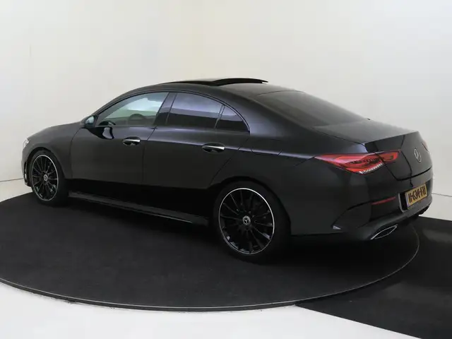 Mercedes-Benz CLA view 3