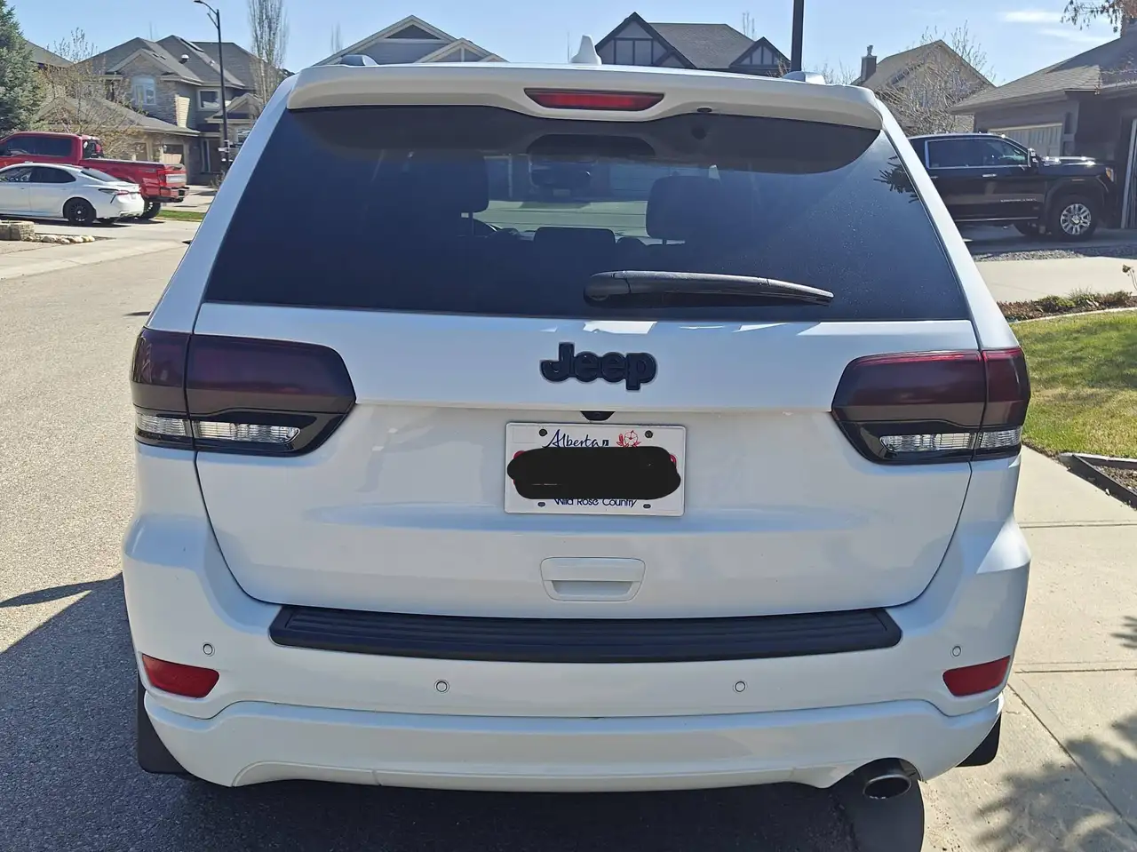 Jeep Grand Cherokee снимка Jeep Grand Cherokee