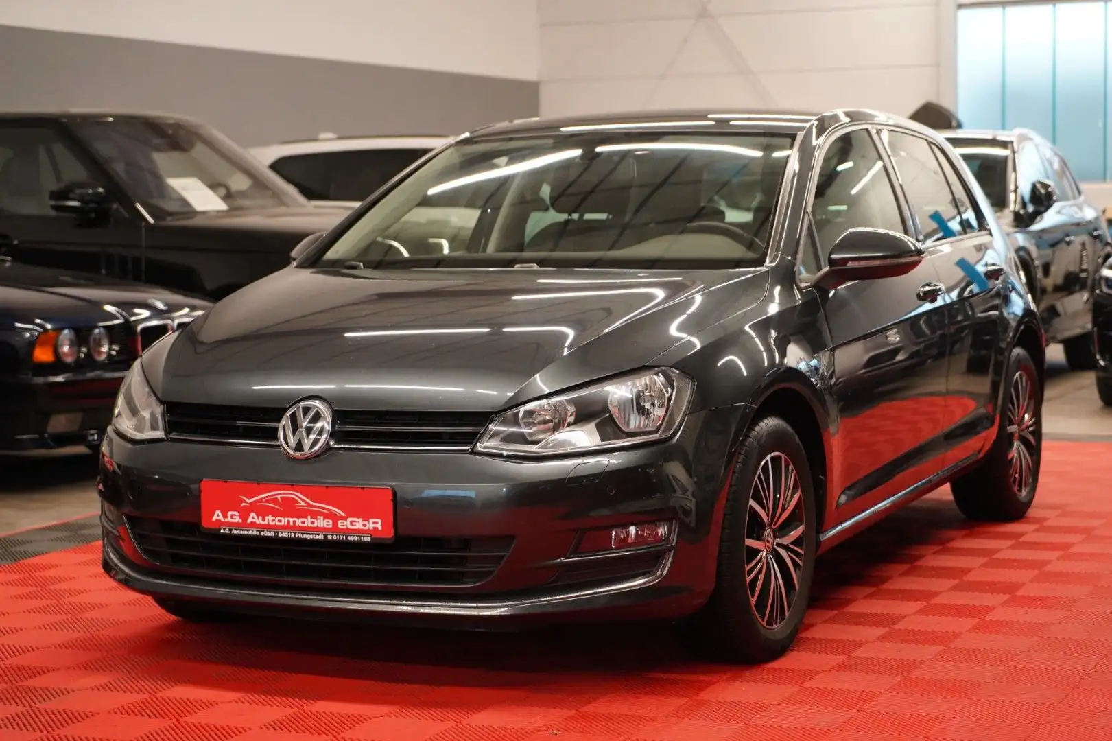 Volkswagen Golf 7 1.2 Lim. Comfortline 2.Hand*6Gang*Navi* Grau - 1