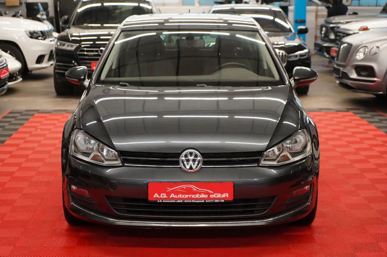 Volkswagen Golf 7 1.2 Lim. Comfortline 2.Hand*6Gang*Navi* Grau - 2