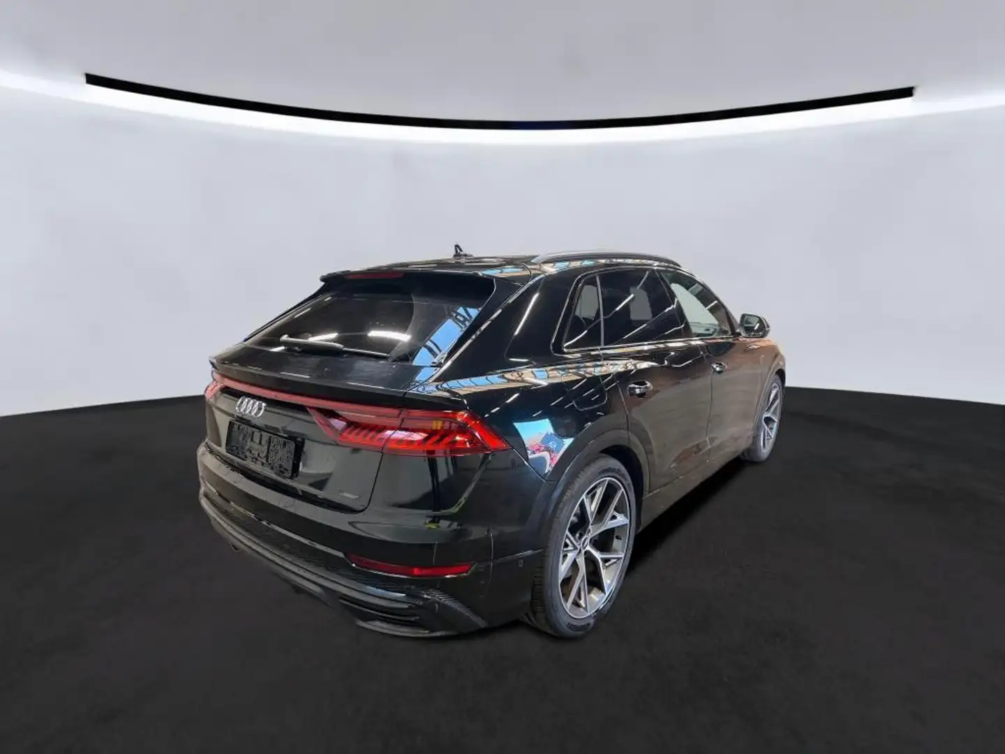 Audi Q8 3.0 TDI S-Line Quattro*BLACK*HD-MATRIX*PANO* Zwart - 2