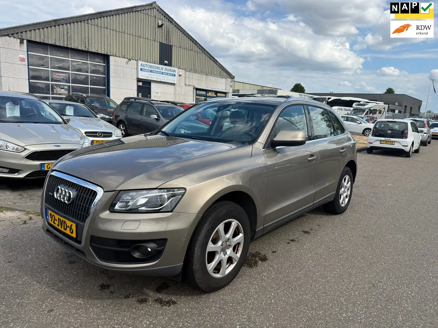 Audi Q5 2.0 TFSI quattro Pro Line Automaat NAV.+ Clima Bj: Beige - 1
