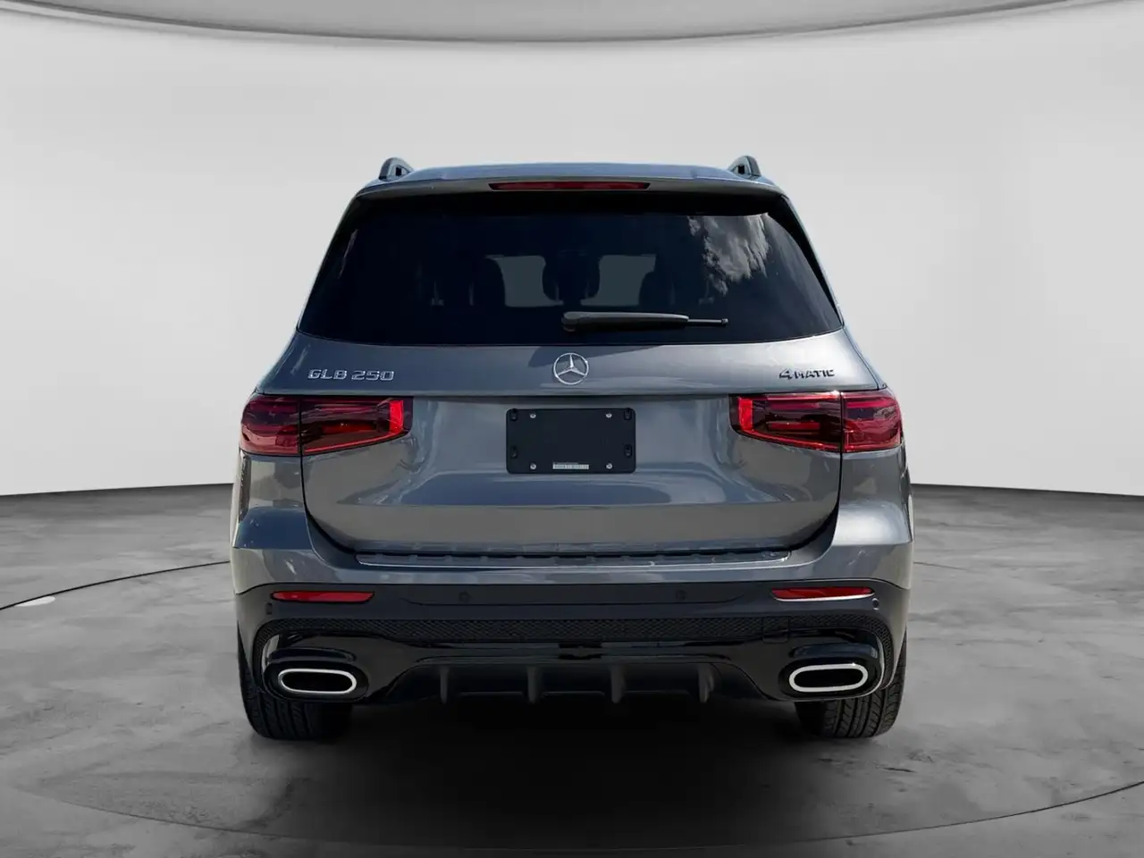 Mercedes-Benz GLB photo Mercedes-Benz GLB