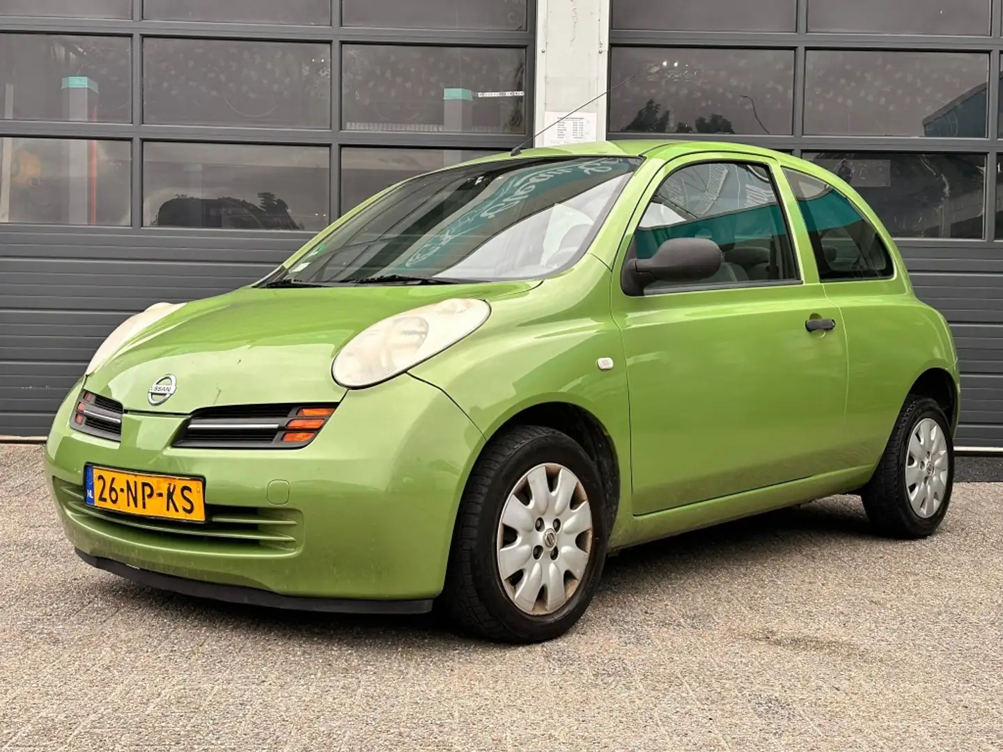 Nissan Micra 1.2 Visia Groen - 2