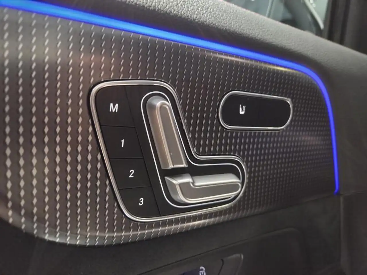 Mercedes-Benz EQA 250 — photo 17 sur 20