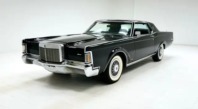 Lincoln Continental Mark III 2 Door Hardtop