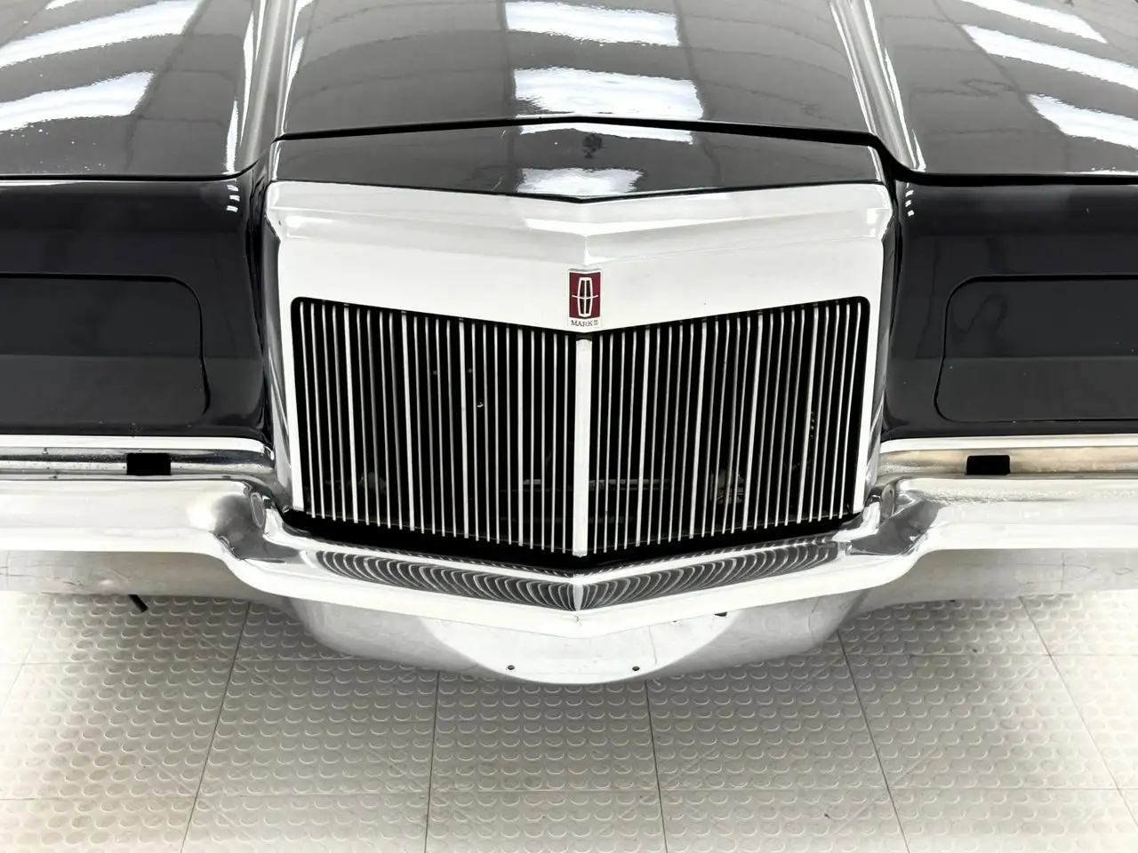 Lincoln Continental Mark III 2 Door Hardtop, foto 9