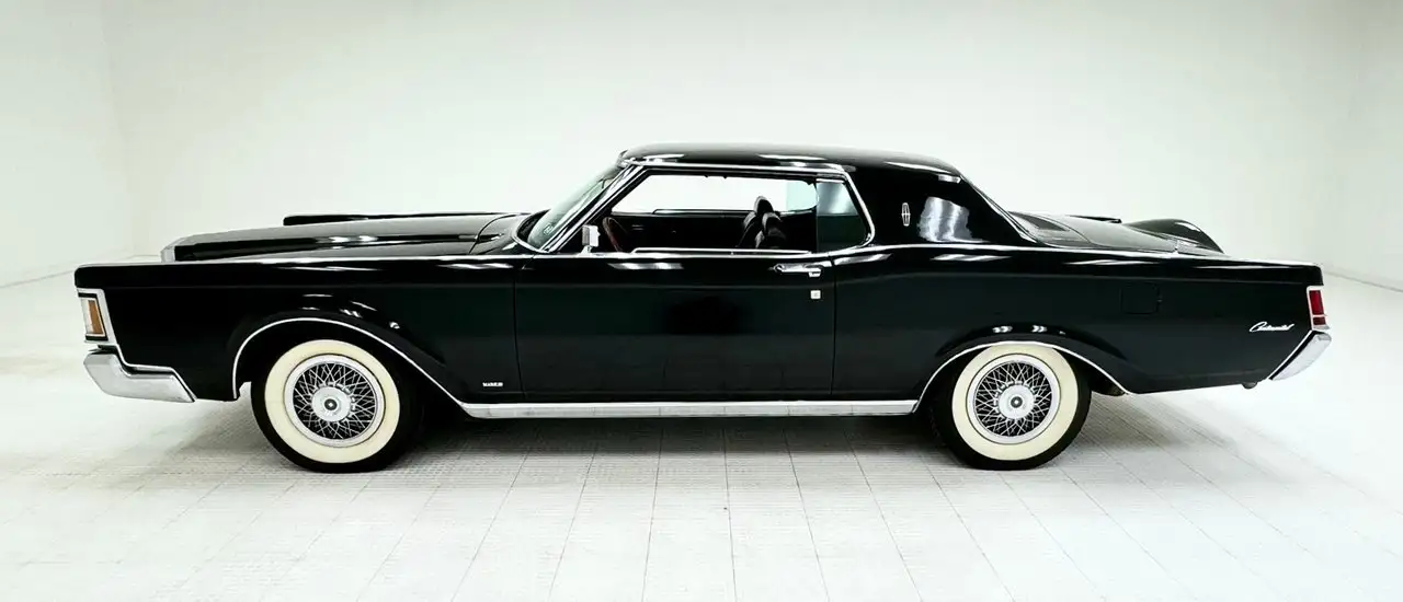 Lincoln Continental Mark III 2 Door Hardtop, foto 2