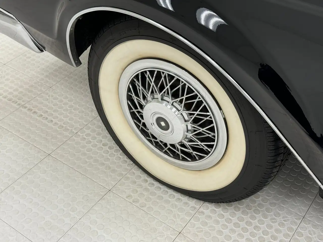 Lincoln Continental Mark III 2 Door Hardtop, foto 11