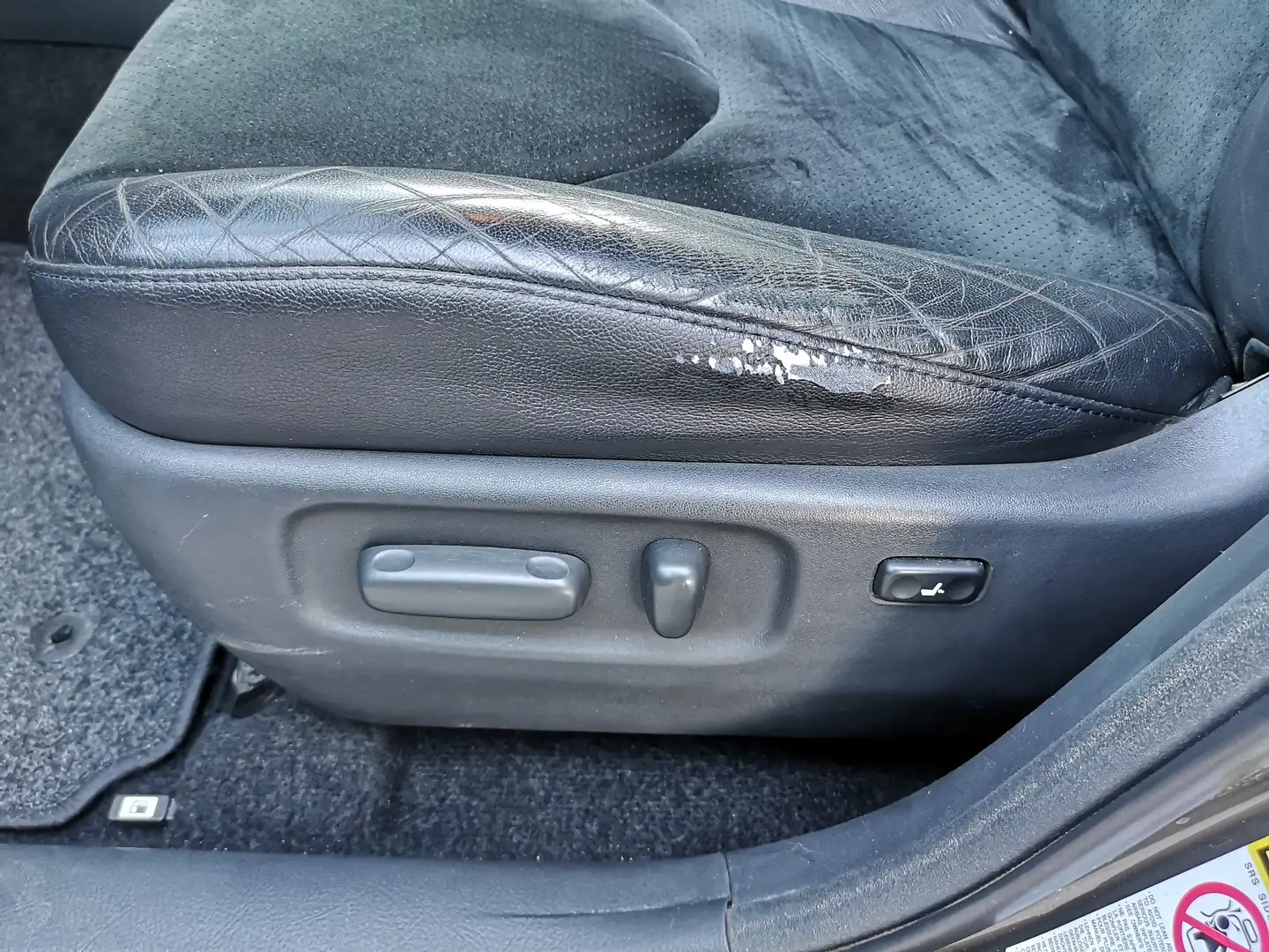 Toyota RAV 4 Travel Automatik Teilleder Alcantara R-Kamera AHK Braun - 2