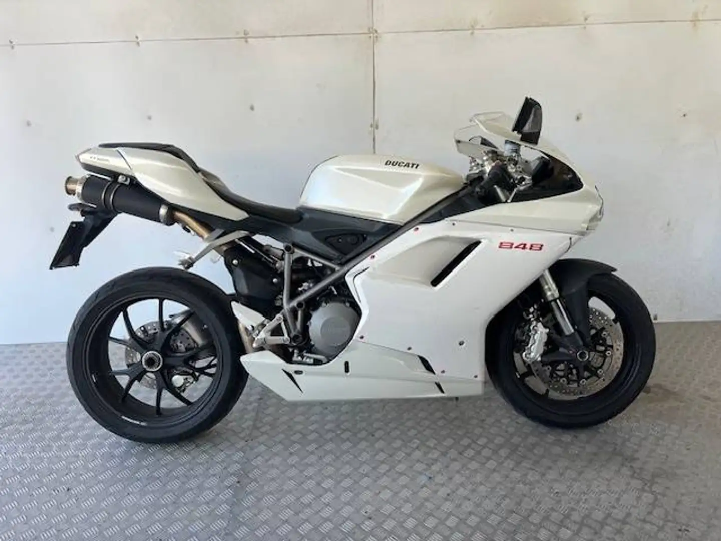 Ducati 848 Biały - 1