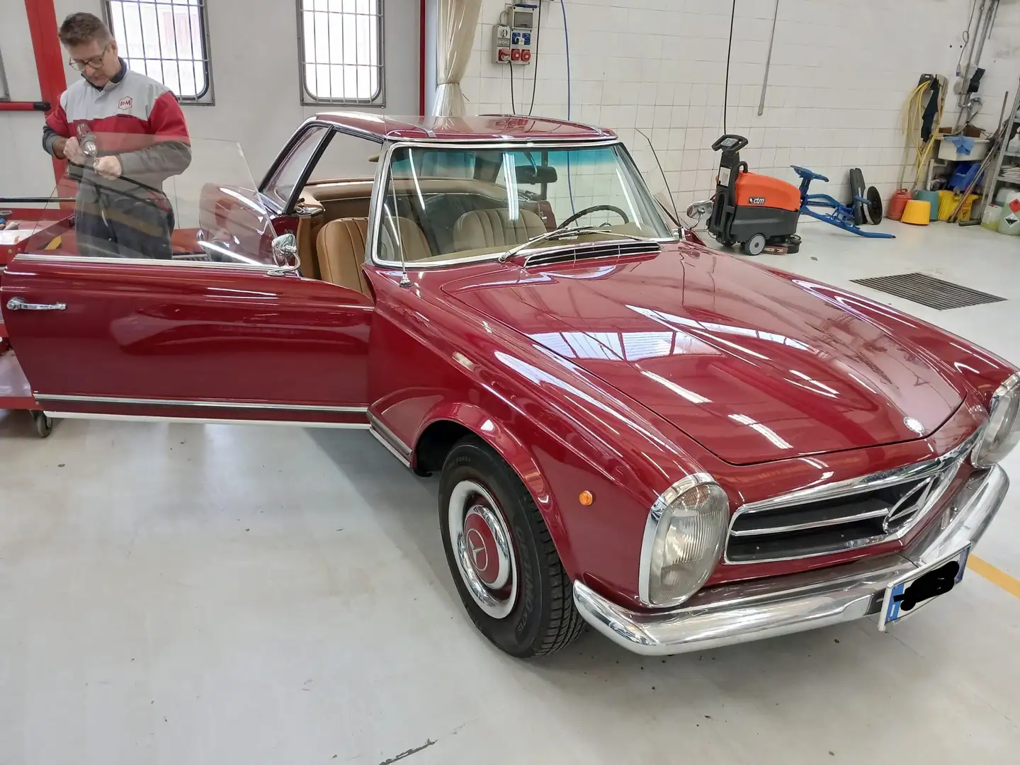 Mercedes-Benz SL 230 Rosso - 1