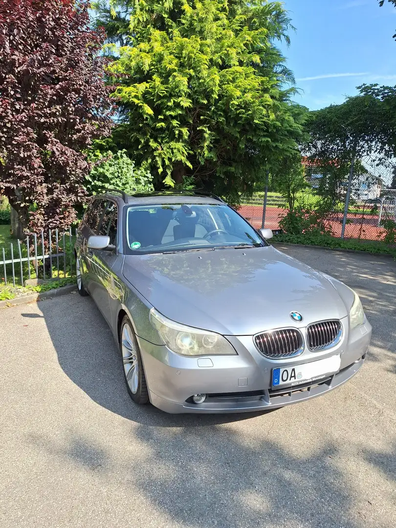 BMW 523 523i Touring - 1