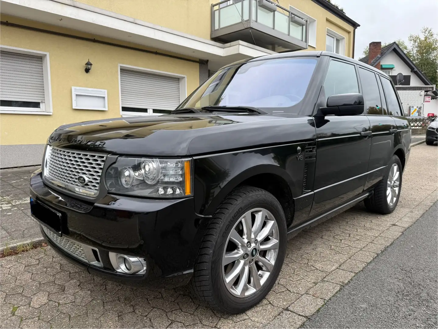Land Rover Range Rover TDV8 Vogue - 1