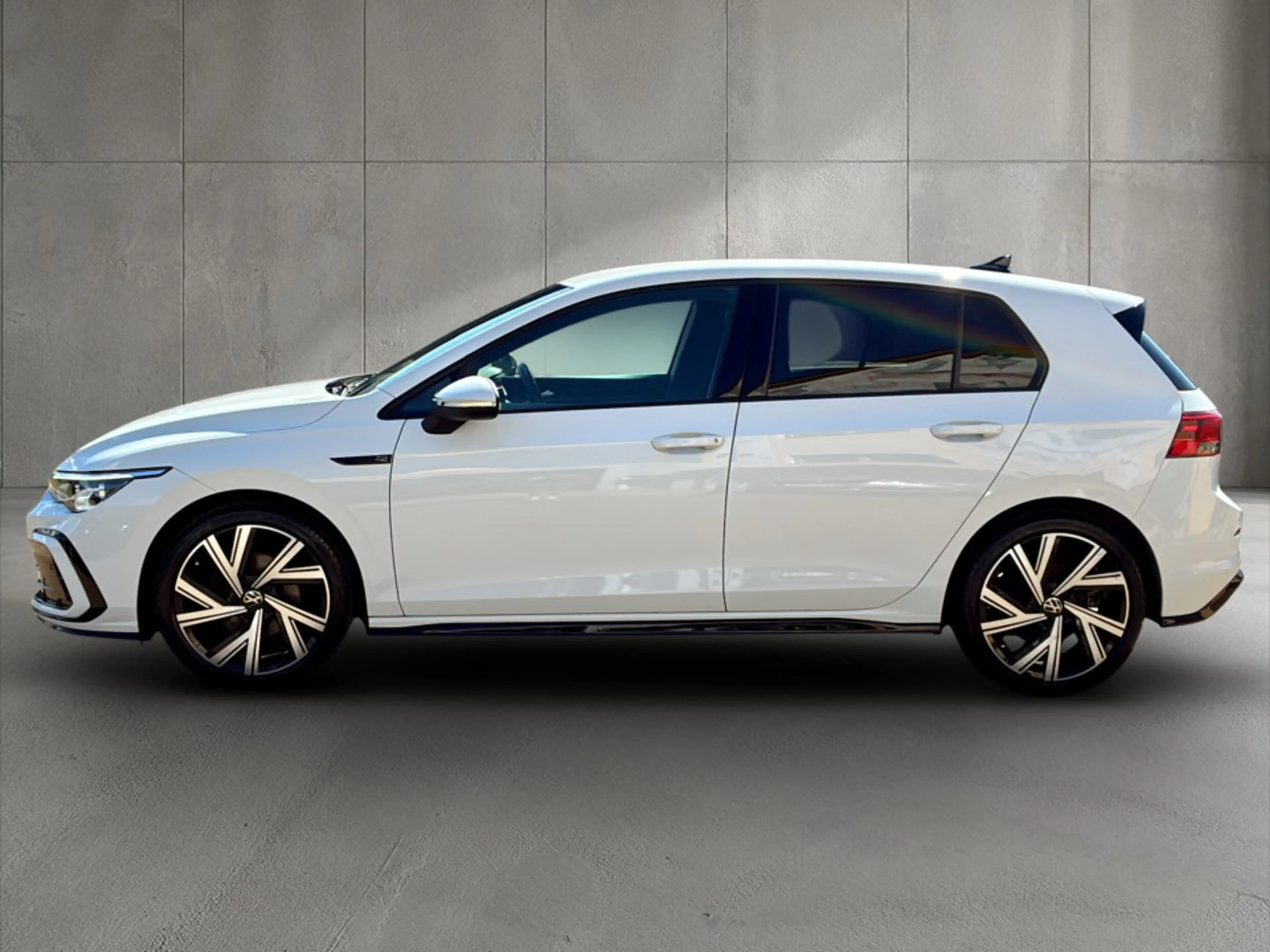 Volkswagen Golf R R-Line TSI — photo 3