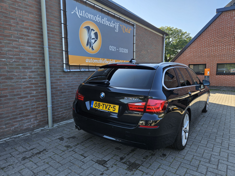 BMW 530 5-serie Touring 530d High Executive — photo 30