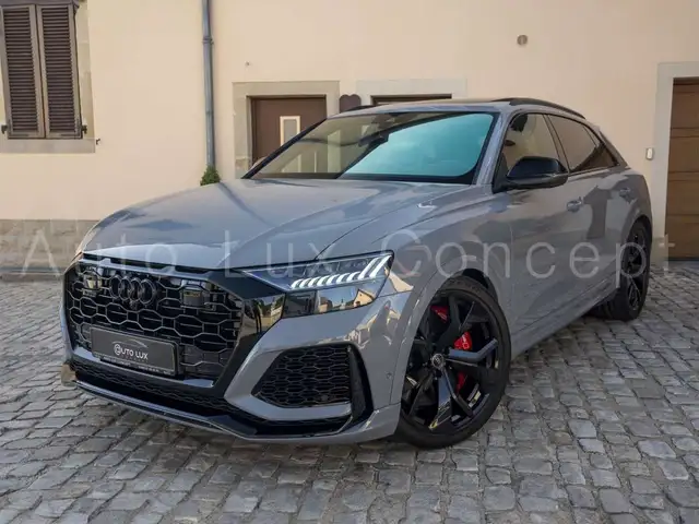 Audi RS Q8 Dynamikpaket plus/RS Essentials Paket/Standheizung