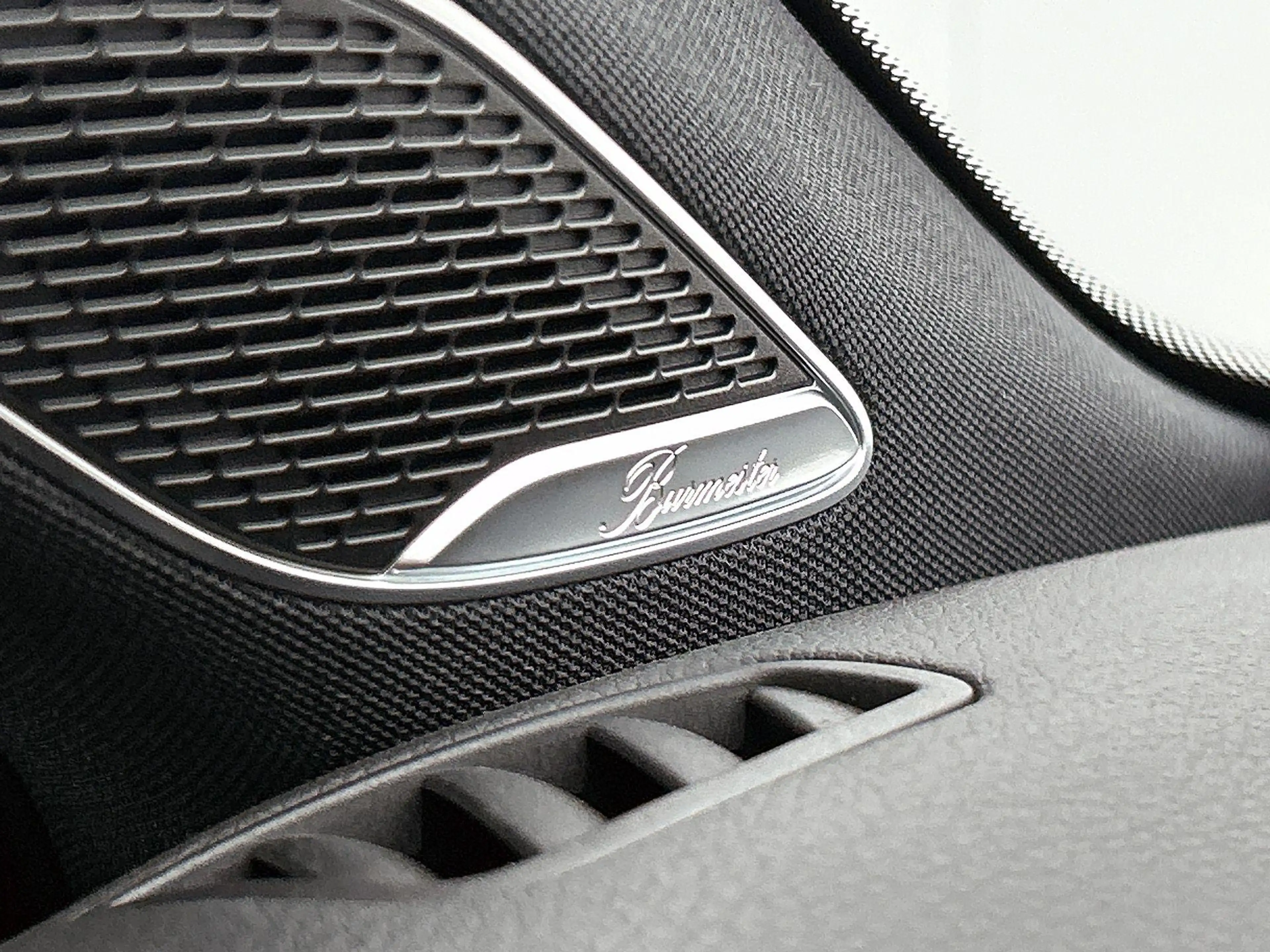 Mercedes-Benz A 35 AMG 4MATIC Premium Plus | WORDT VERWACHT | ACHTERUITRI — photo 13