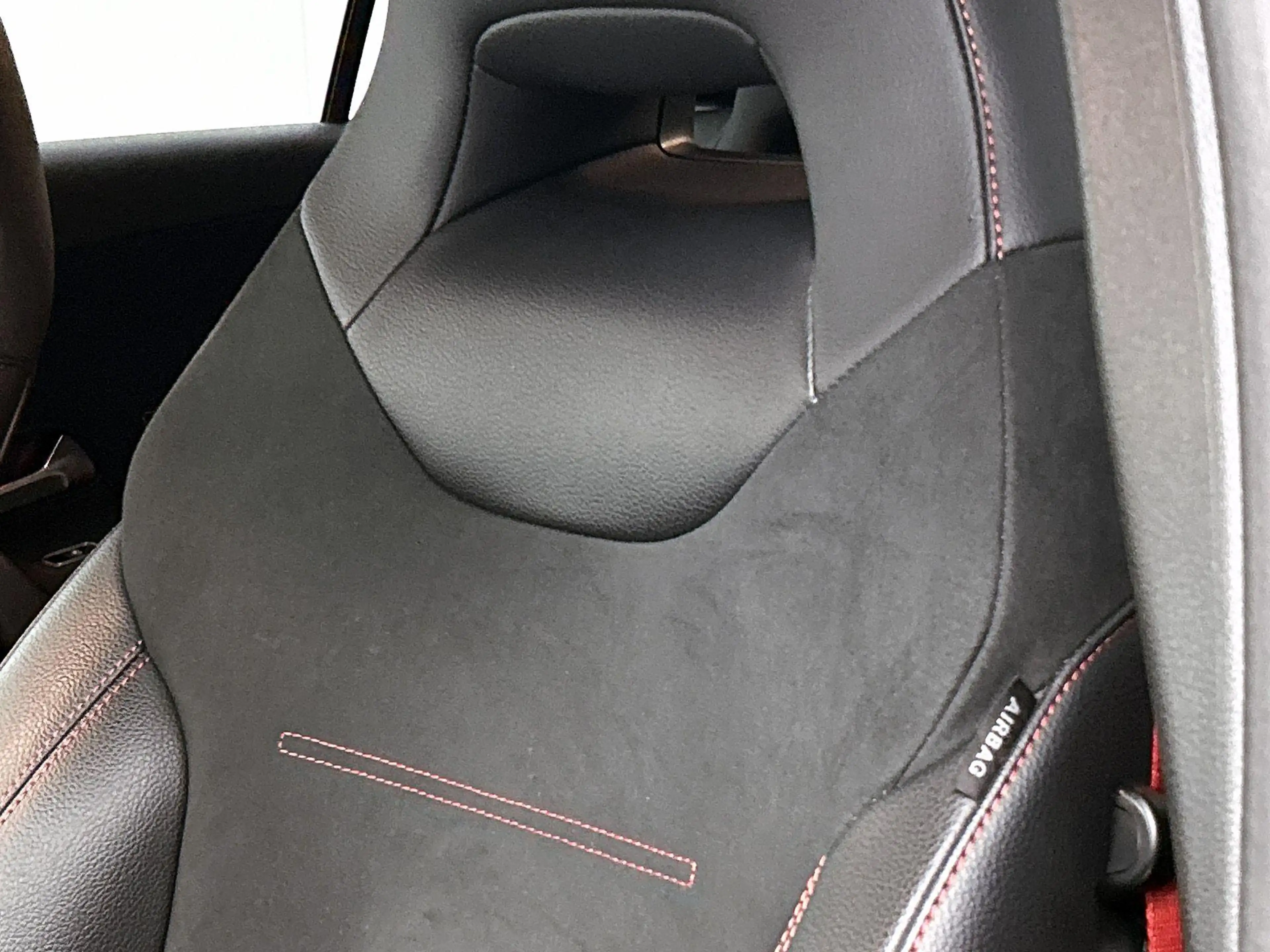 Mercedes-Benz A 35 AMG 4MATIC Premium Plus | WORDT VERWACHT | ACHTERUITRI — photo 14