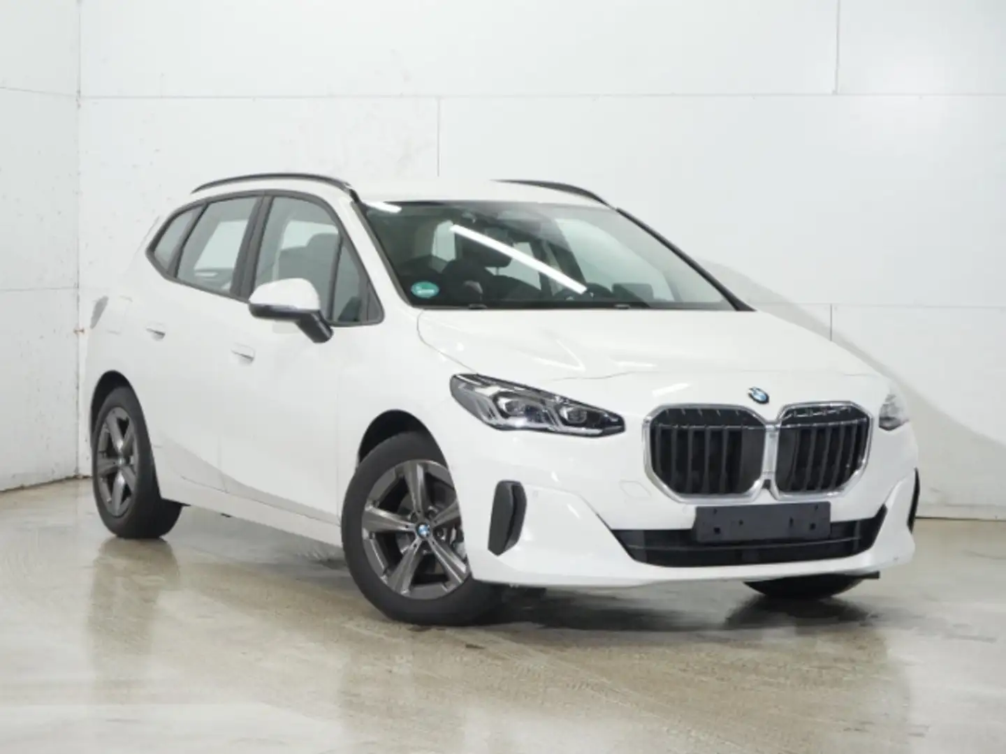 BMW 218 Active Tourer Aut. 17'' HUD adLED PA+ Kamera Komf. Weiß - 2
