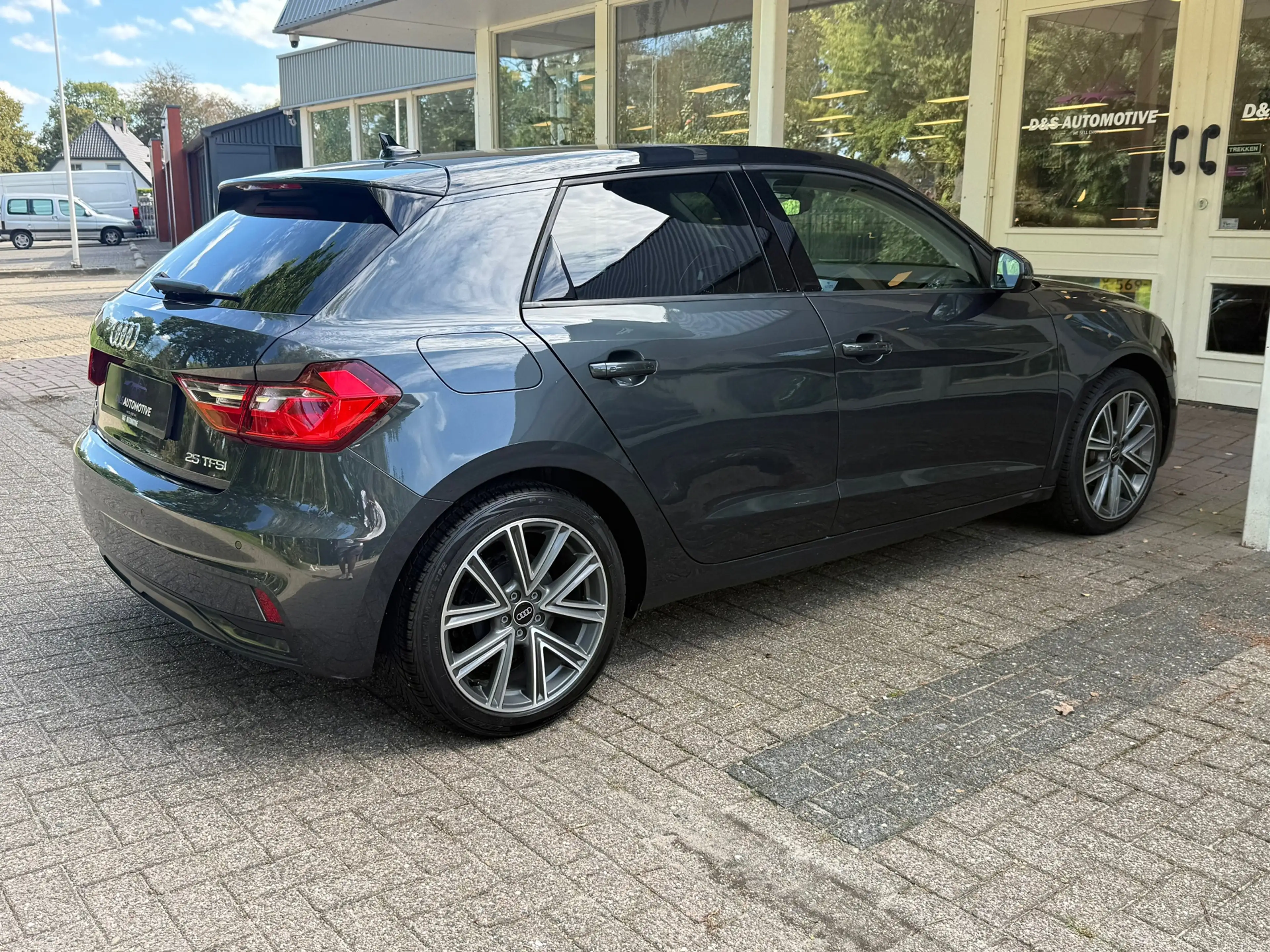 Audi A1 Sportback 25 TFSI S Pro Line Carplay/PDC/STOELVERW — photo 6