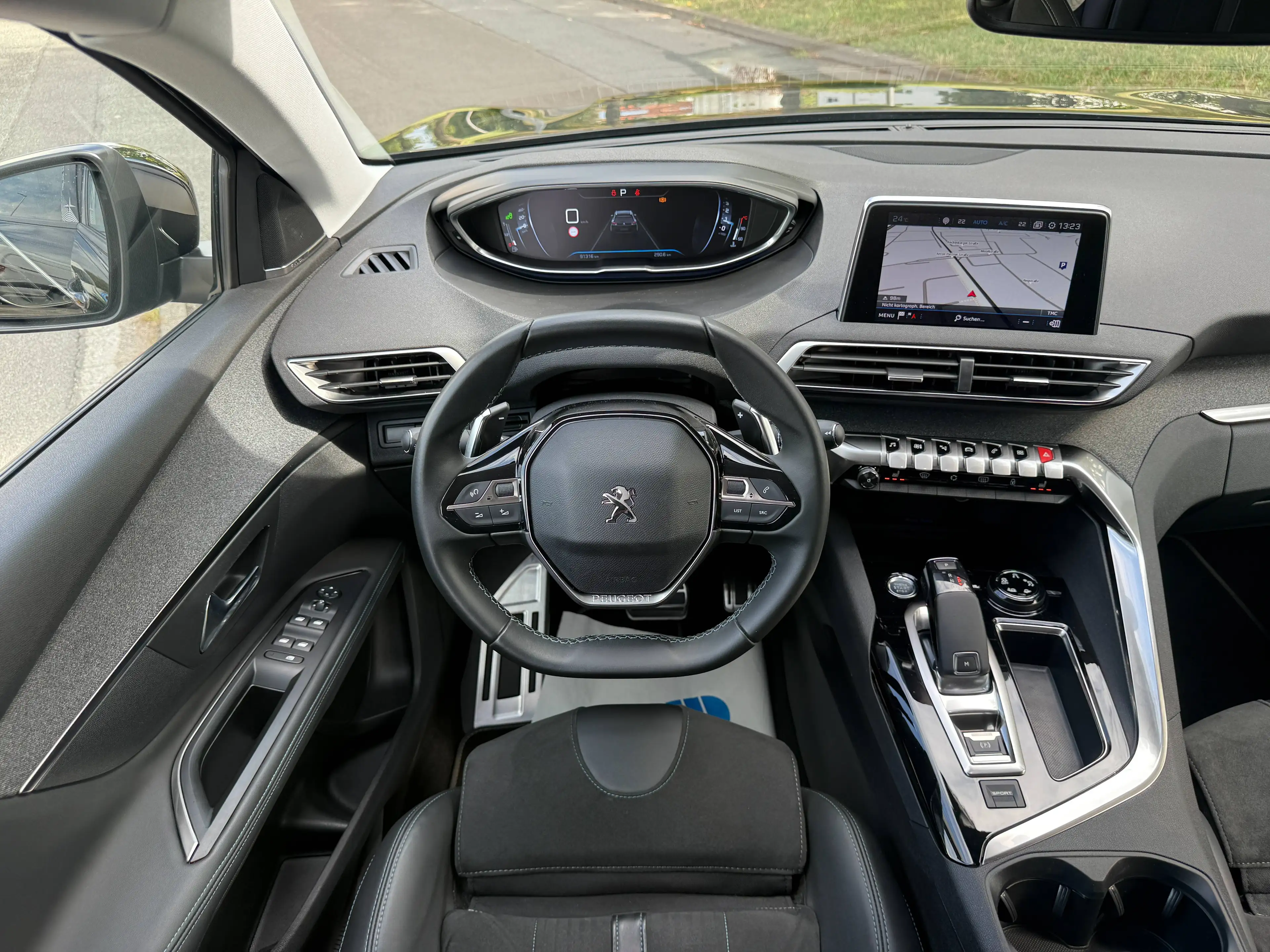 Peugeot 5008 2.0 Blue-HDi Crossway Automatik (7xSITZER*360KAMERA*GRIP) — photo 14
