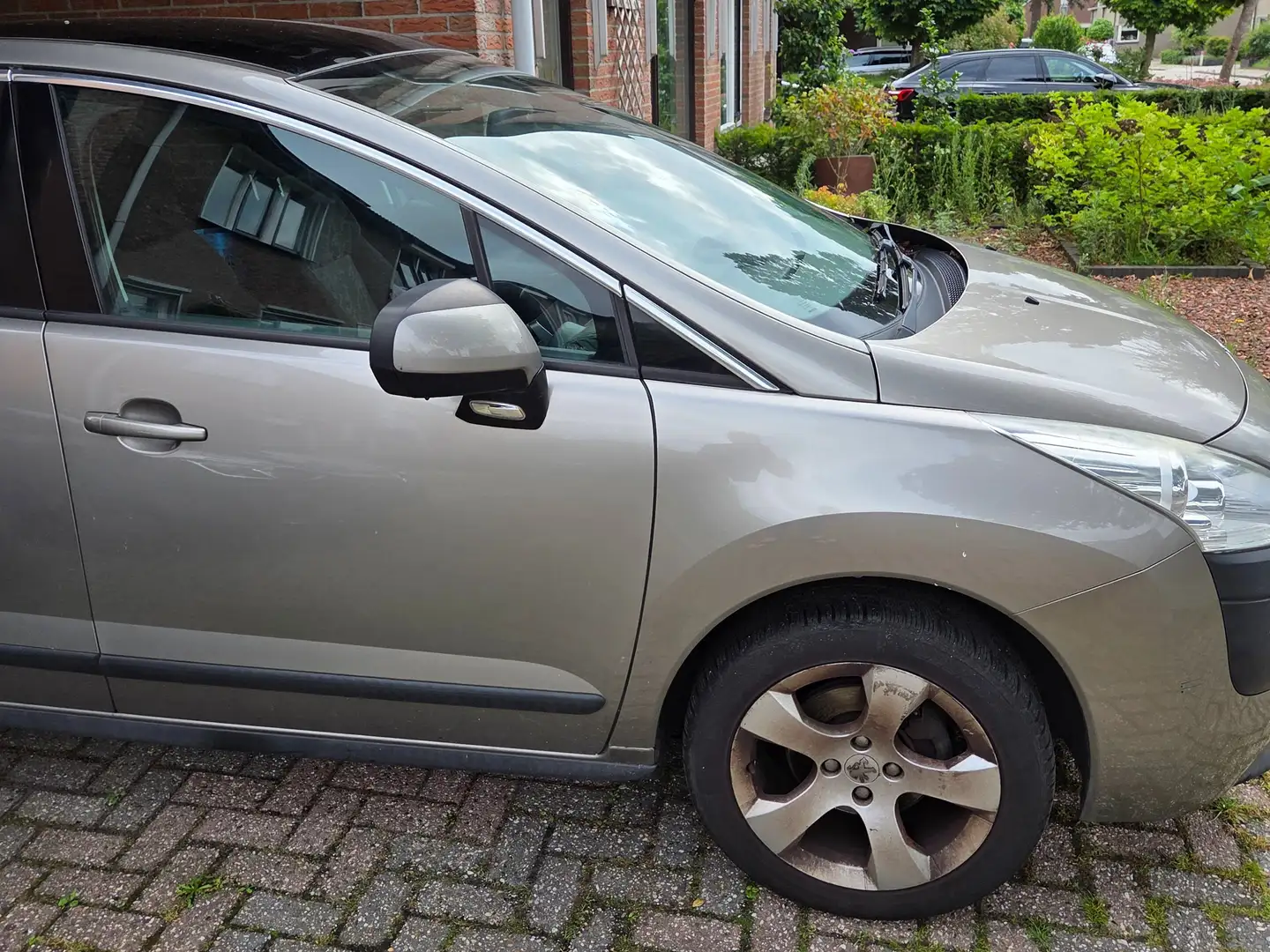 Peugeot 3008 3008 1.6 VTi ST Beżowy - 2