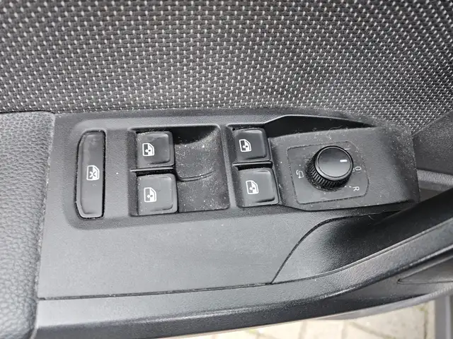 Seat Arona view 6