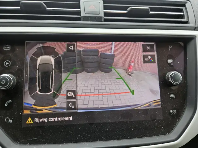 Seat Arona view 23