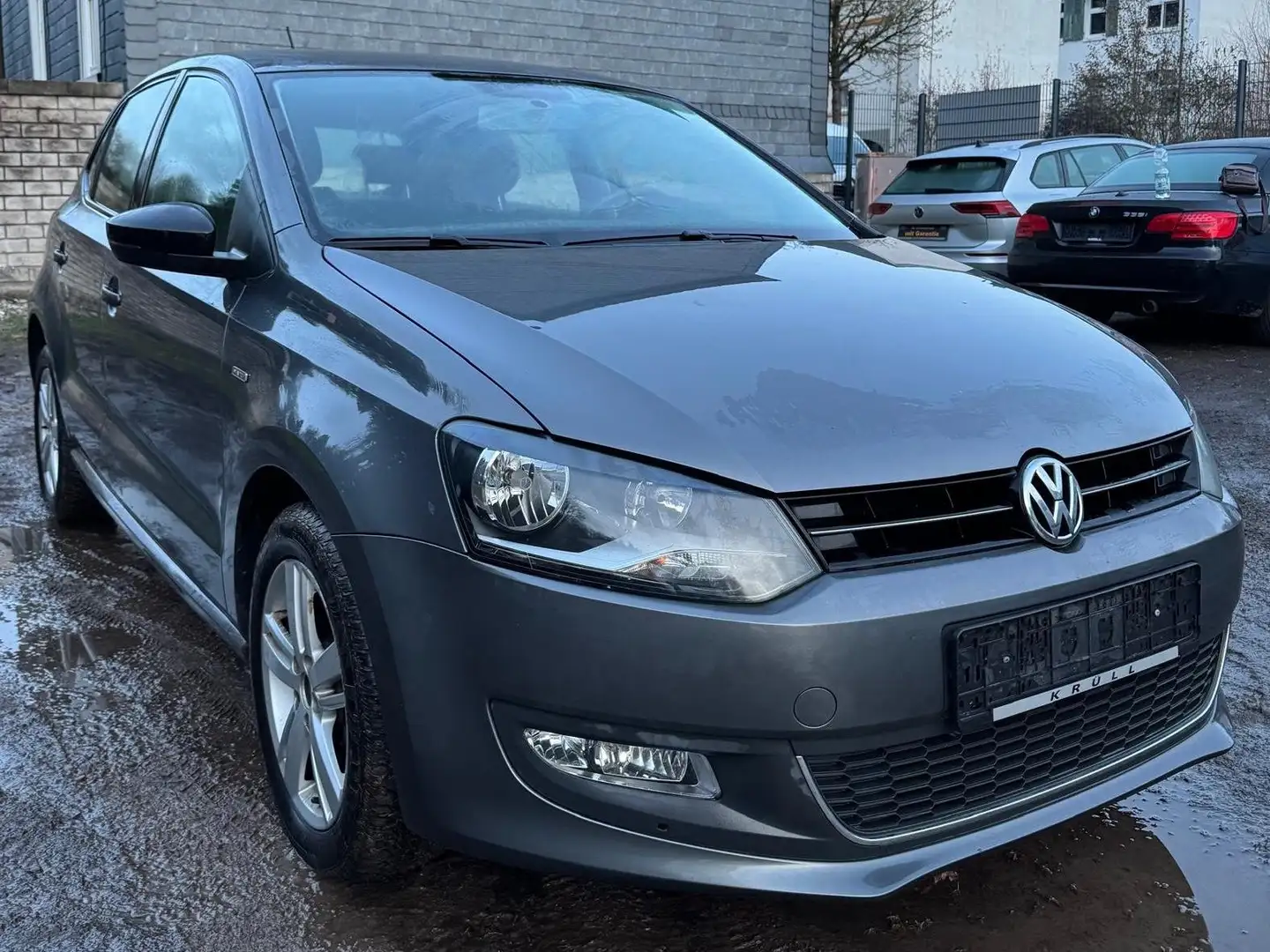 Volkswagen Polo Polo V 5-Türer 1.2 MATCH Gris - 2