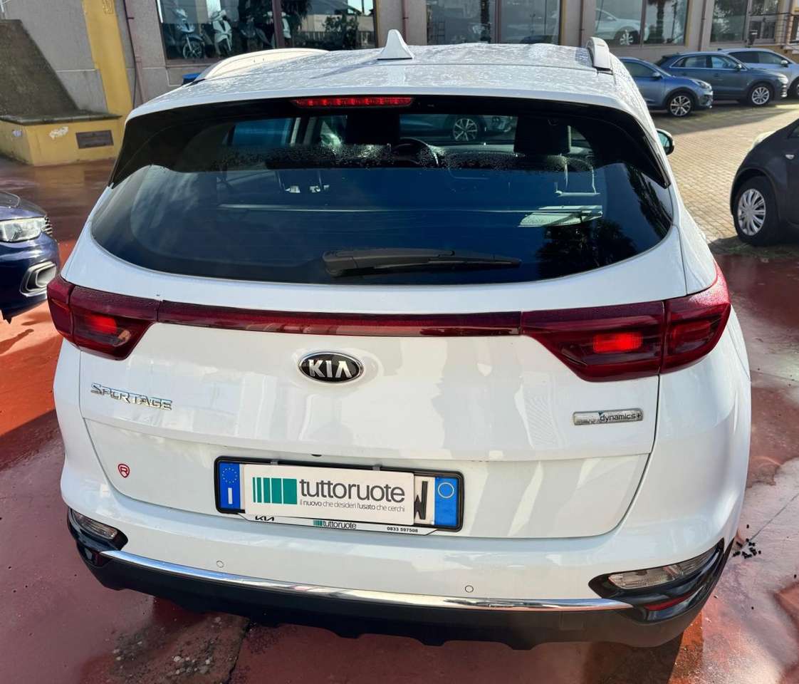 Kia Sportage Kia SPORTAGE 1.6 CRDI MHYB BUSINESS class DCT 2WD