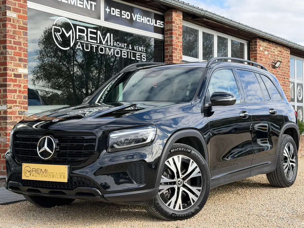 Mercedes-Benz GLB 180
