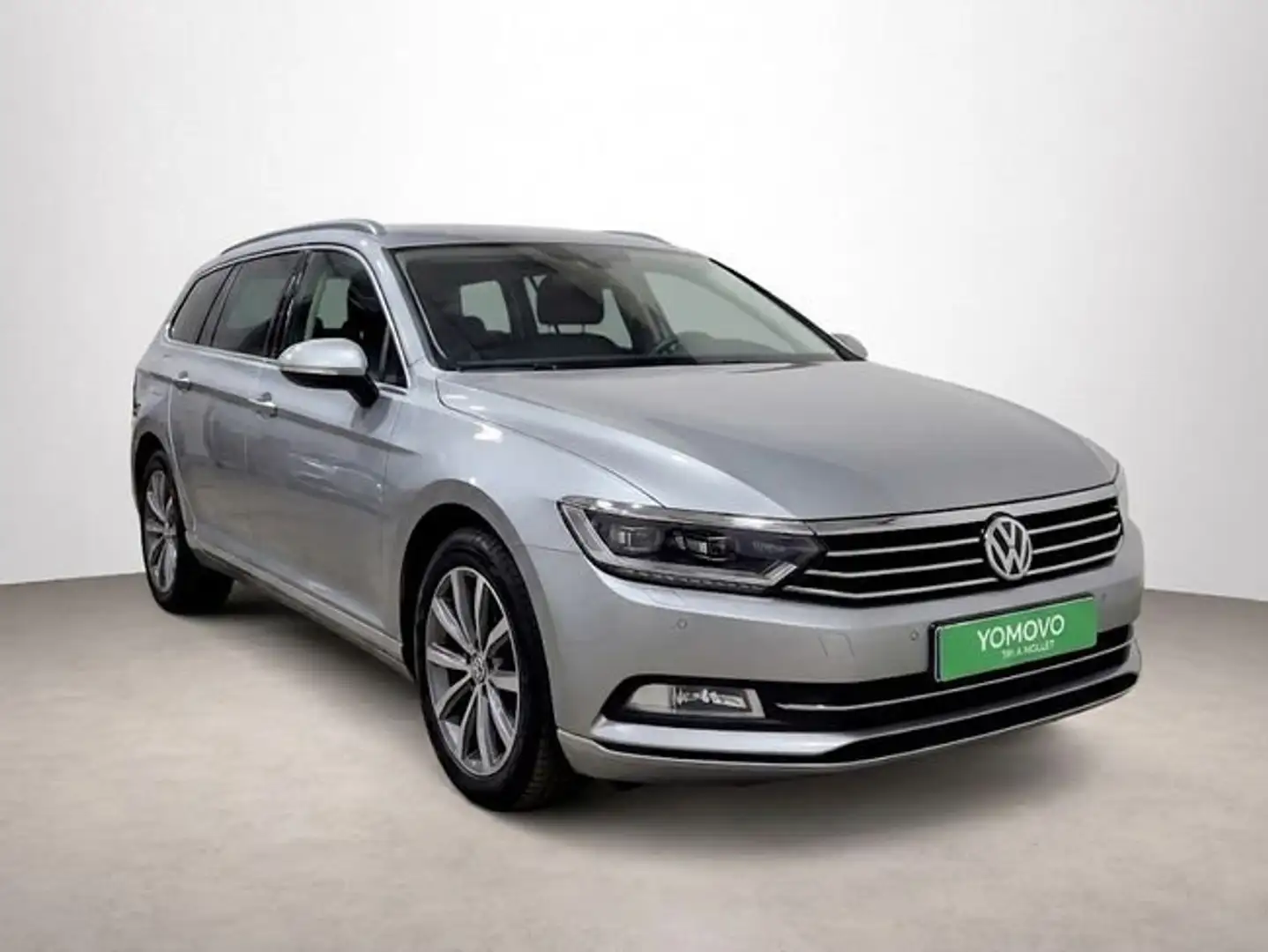Volkswagen Passat Variant 2.0TDI EVO Executive 90kW DSG7 Plateado - 1