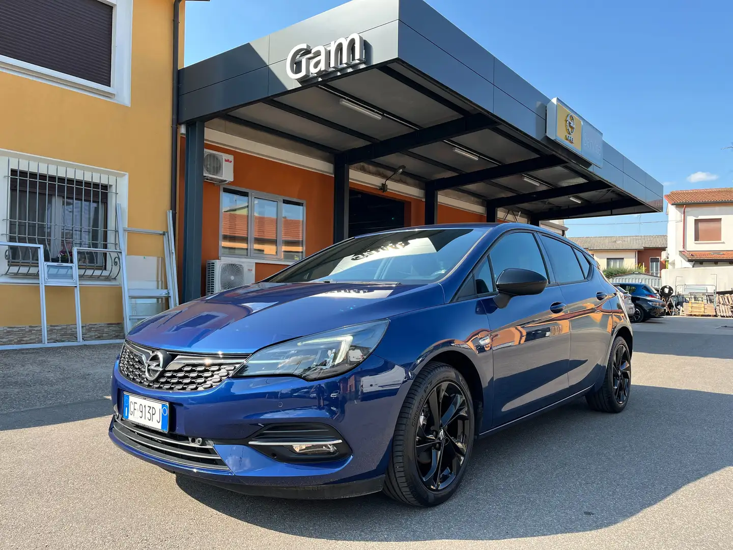 Opel Astra Astra 5 Porte 1.2 110cv GS Line OK NEOPATENTATI Blu/Azzurro - 1
