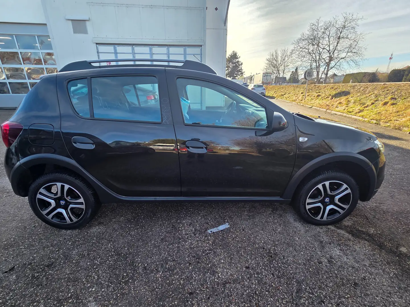 Dacia Sandero Sandero Stepway Blue dCi 95 S Schwarz - 2