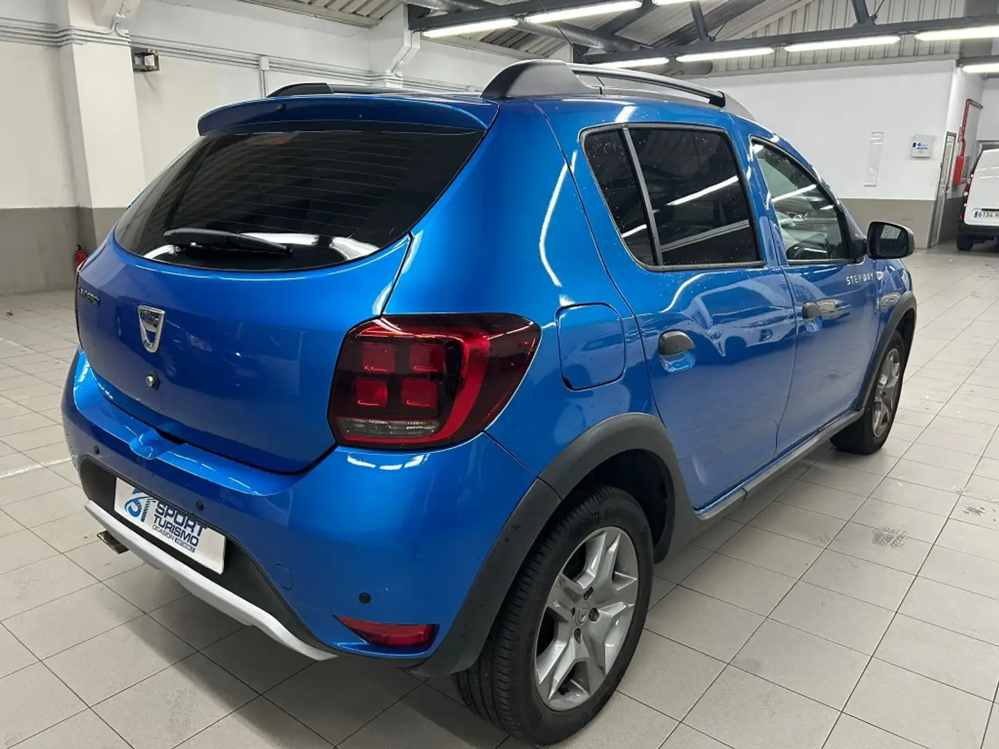Dacia Sandero 0.9 TCE Stepway Essential 66kW Blau - 2