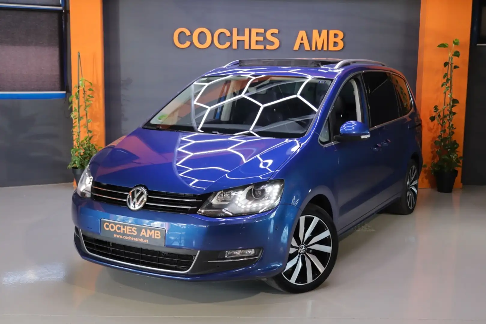 Volkswagen Sharan 2.0TDI Sport DSG 135kW Azul - 1