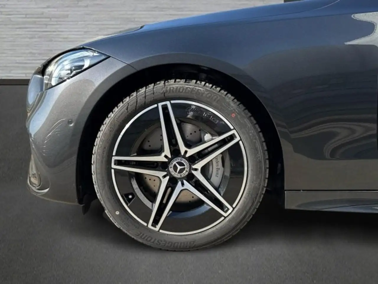 Mercedes-Benz C-Class 2026