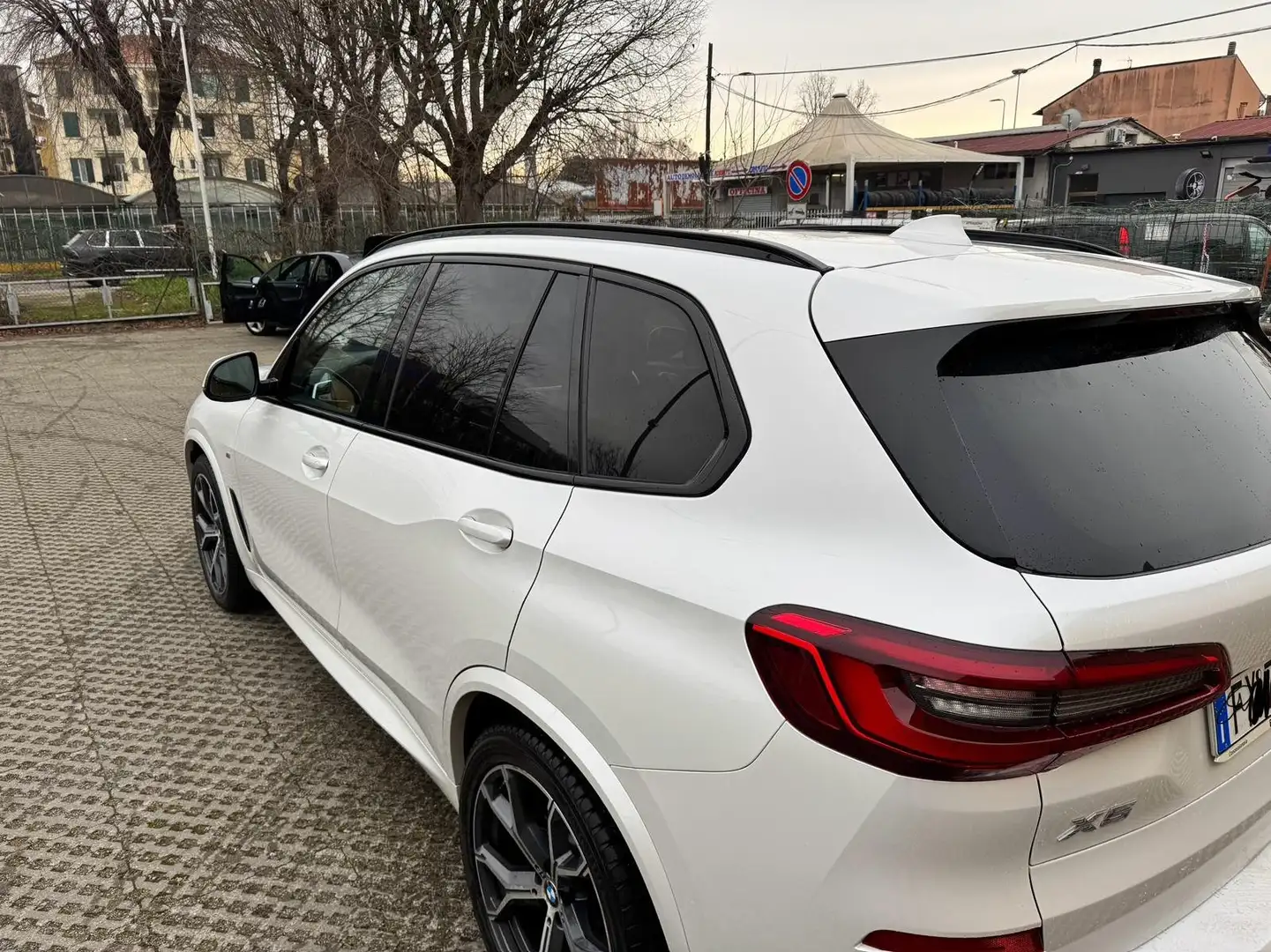 BMW X5 X5 G05 2018 xdrive30d Msport auto Bianco - 2