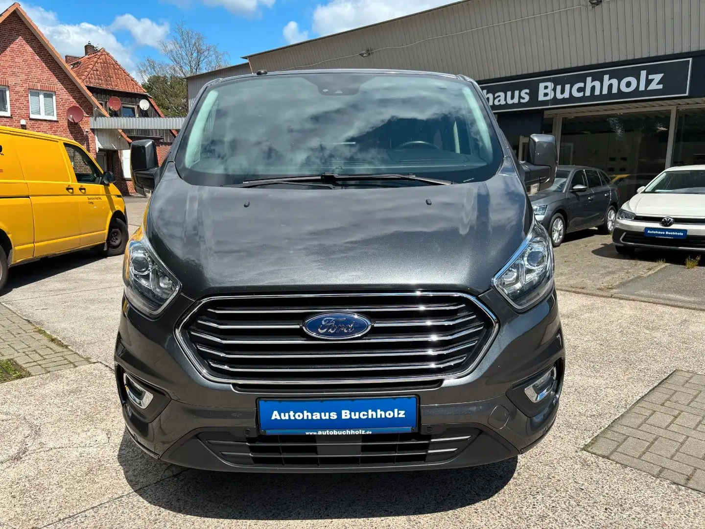 Ford Transit Tourneo Custom 2.0TDCI Automatik Grau - 2