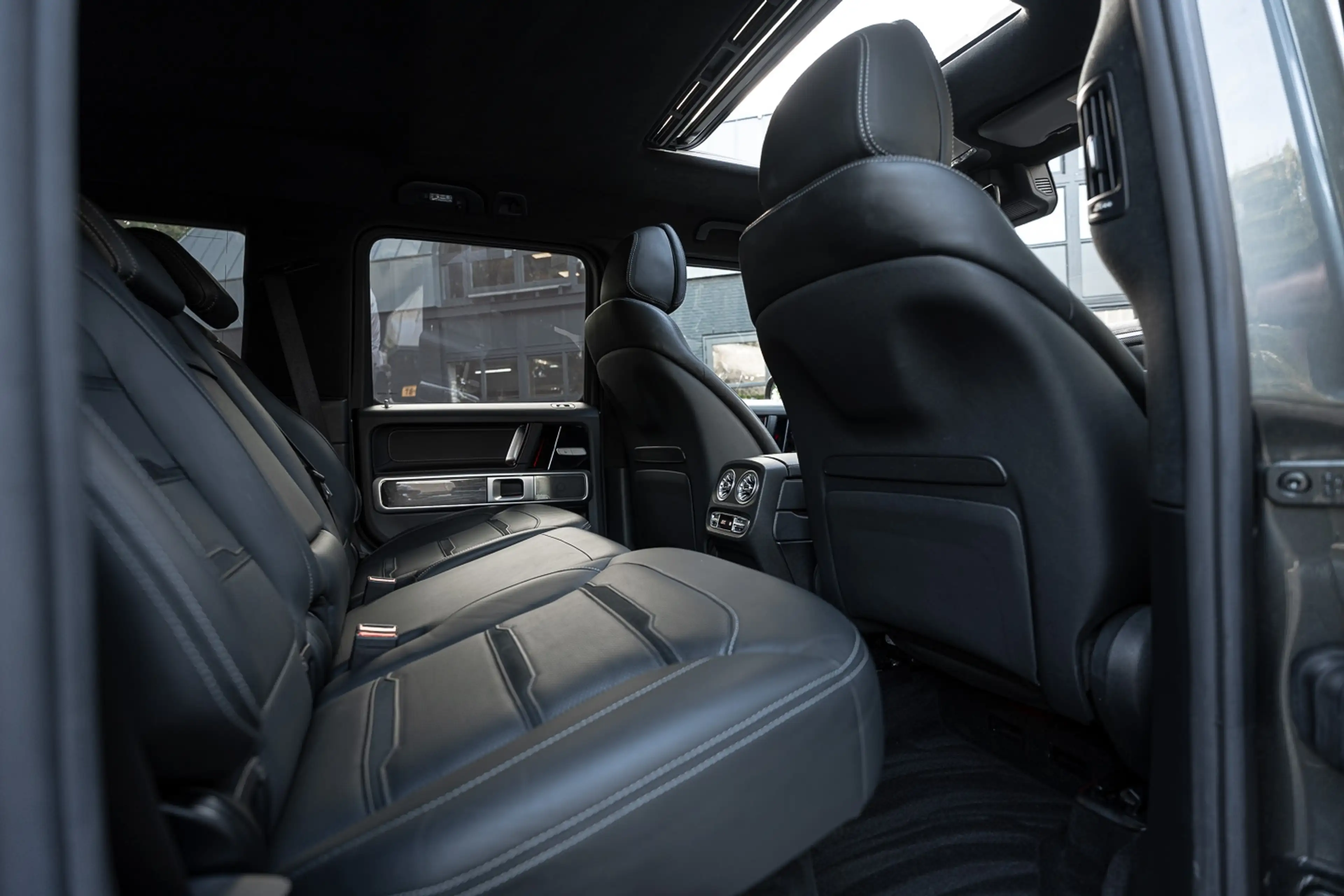 Mercedes-Benz G 63 AMG G63 | Nightpakket | Leder Exclusief | Massage | 24 — photo 5