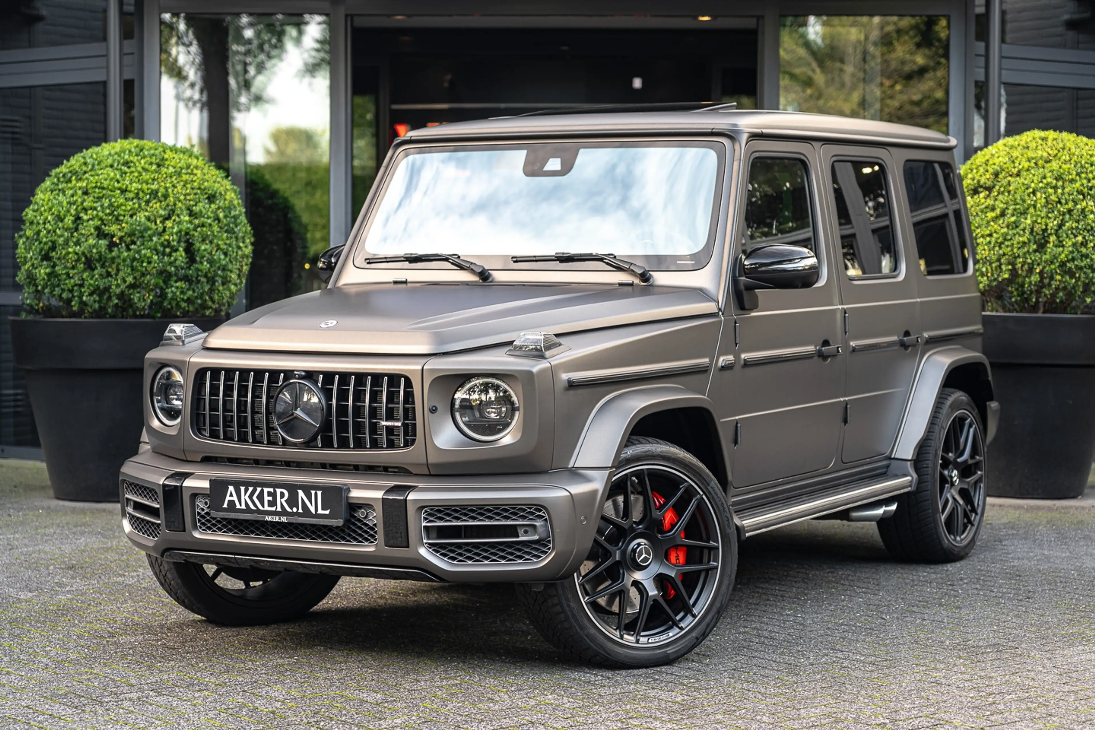 Mercedes-Benz G 63 AMG G63 | Nightpakket | Leder Exclusief | Massage | 24